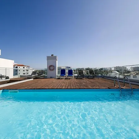 Apartment T2 With Pool And Balcony In